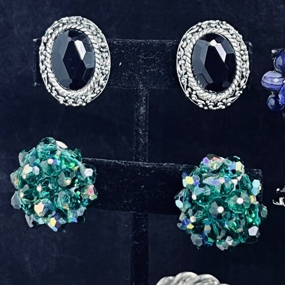 Vintage Lot Of 5 Silver Tone Clip On Earrings (5278) - Picture 2 of 6